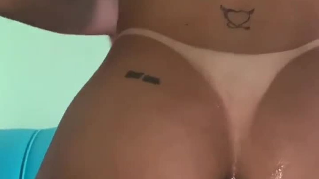 Hot babe anal
